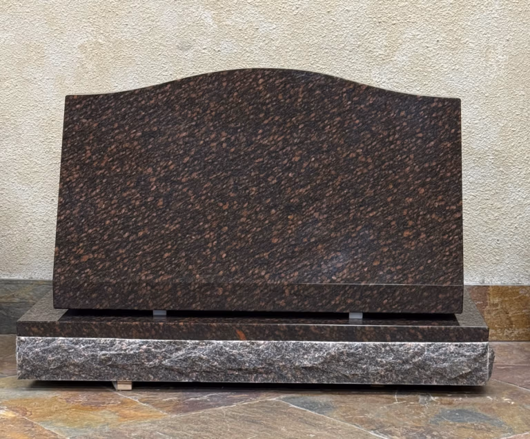 Polished Slant with Serpentine Top in Cats Eye Granite