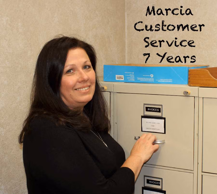 Marcia, Customer Service