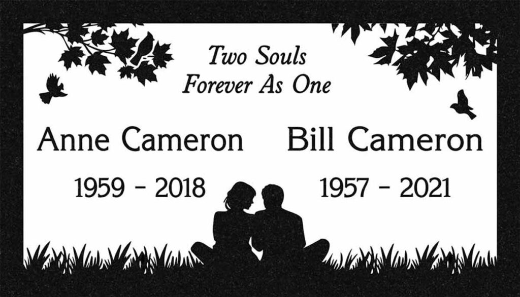 Couple Silhouette & Maple in Black Granite