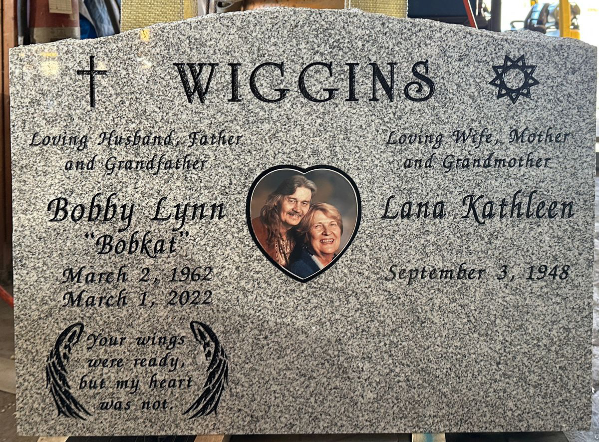 Southern White granite companion upright monument with heart portrait and wings, Wiggins family, Oak Park Cemetery